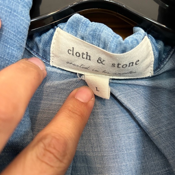 Cloth & Stone denim top - Picture 2 of 3